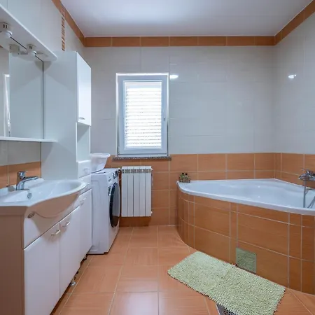 Cozy Home In Nedescina With Kitchen Holiday home *